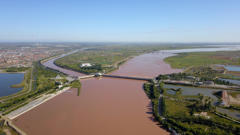 不一樣的內(nèi)蒙古 | 河套“蝶變” 綠色倍增