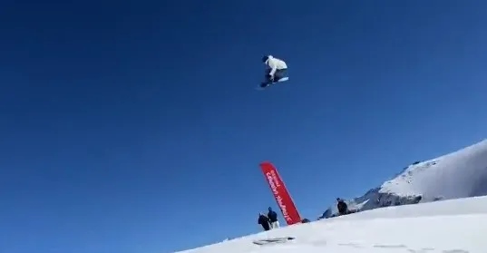 圖片來源：新體育網(wǎng)視頻截圖。