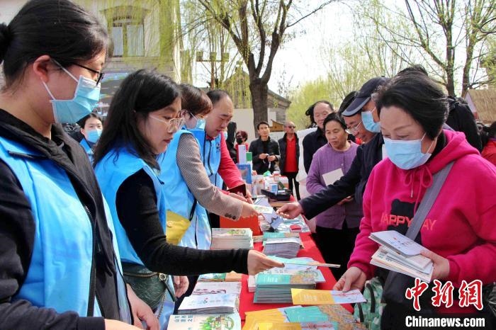 資料圖：山東省文旅廳組織文旅企業(yè)舉行文旅服務(wù)群眾相關(guān)活動?！≮w曉 攝