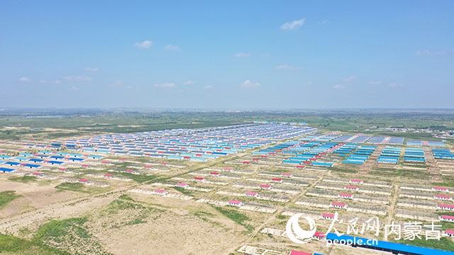 科右中旗被列入全國肉牛全產(chǎn)業(yè)鏈典型縣，入選國家級現(xiàn)代產(chǎn)業(yè)園創(chuàng)建名單。（科右中旗委宣傳部提供）