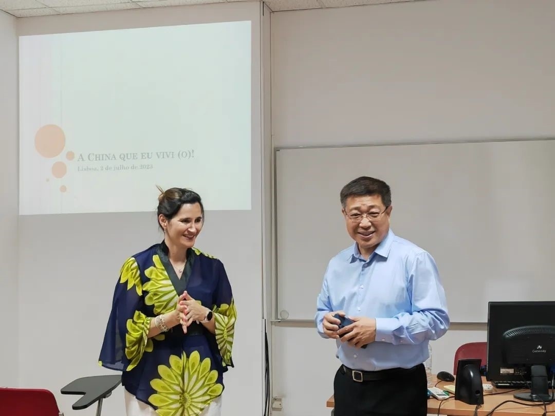 里斯本大學(xué)孔子學(xué)院組織漢語角活動。 圖片來源：里斯本大學(xué)孔子學(xué)院公眾號