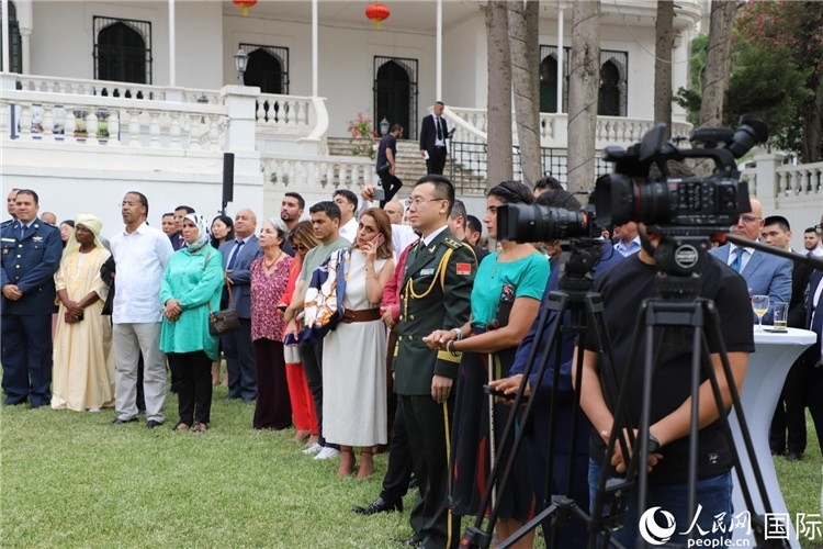 圖為招待會現(xiàn)場。人民網(wǎng)記者 王傳寶攝