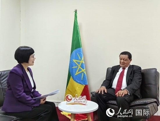 穆拉圖·特肖梅接受人民網(wǎng)記者唐維紅采訪。人民網(wǎng)記者 陳星星攝