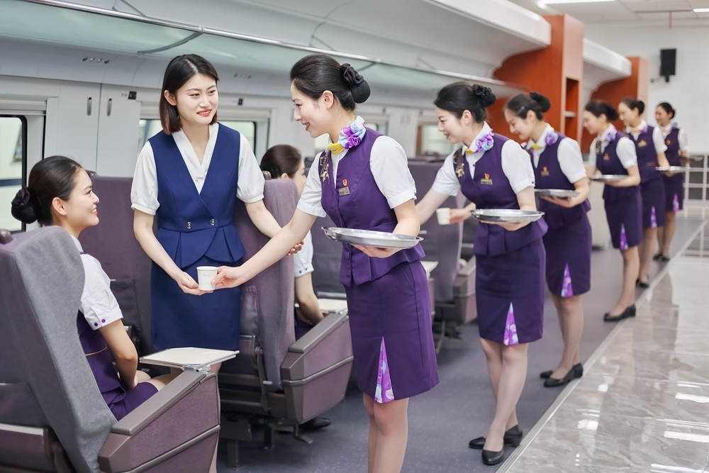 形象儀態(tài)塑造。