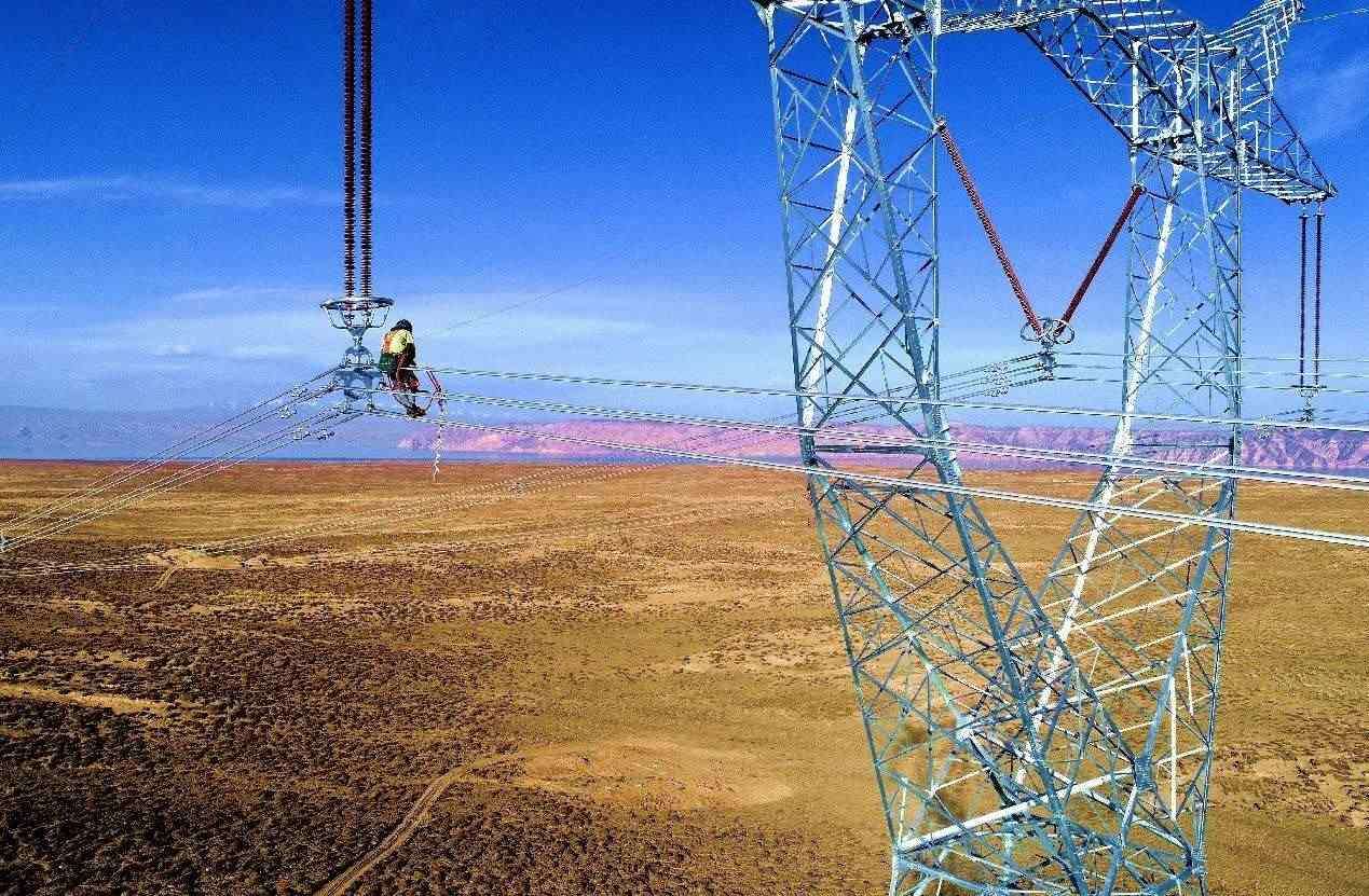 青豫直流。國網(wǎng)青海省電力公司供圖
