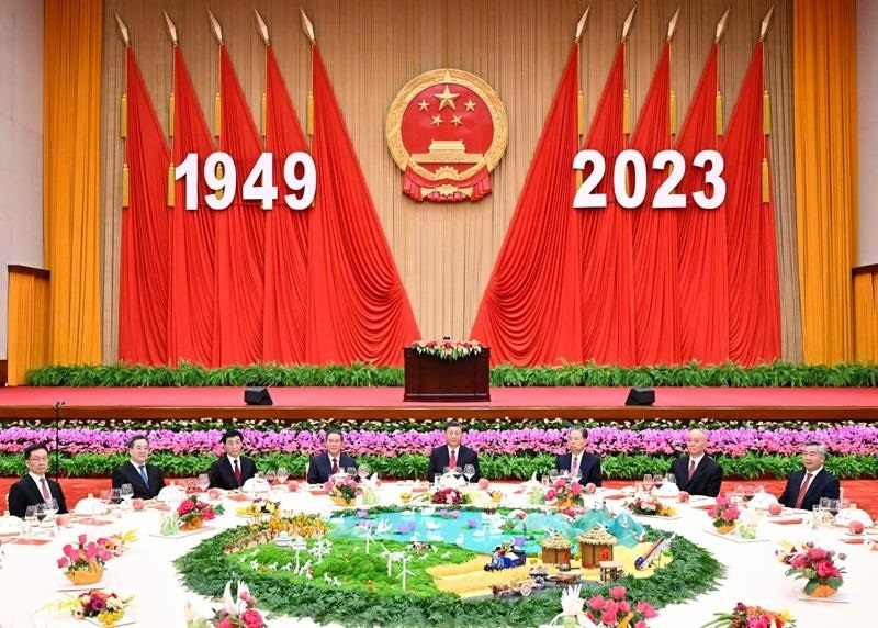 △2023年9月28日，慶祝中華人民共和國(guó)成立74周年招待會(huì)在北京人民大會(huì)堂舉行。