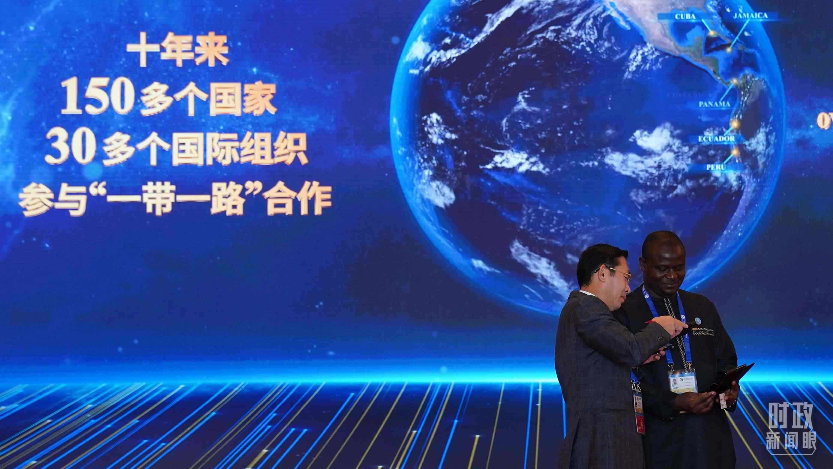 △“一帶一路”助力許多發(fā)展中國家加快邁向現(xiàn)代化的步伐。（總臺國廣記者李晉拍攝）