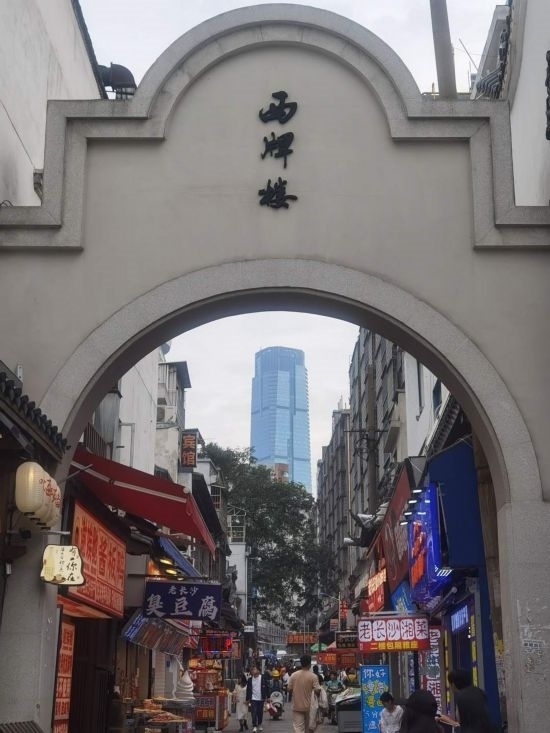 10月25日，太平老街街景。（本報(bào)記者 常雯宜攝）