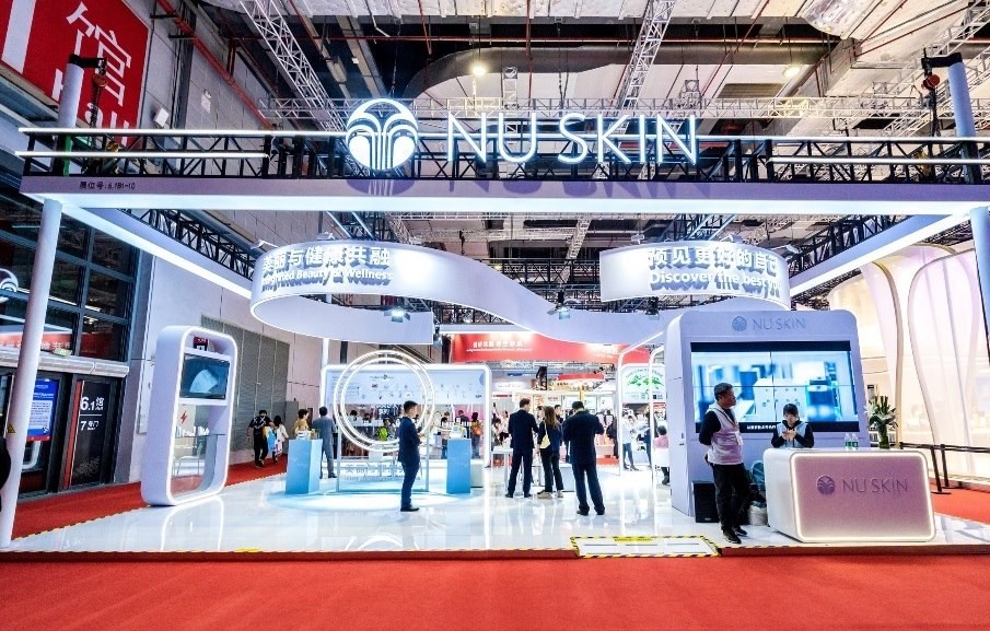 如新展臺(tái)。人民網(wǎng)記者 許維娜攝