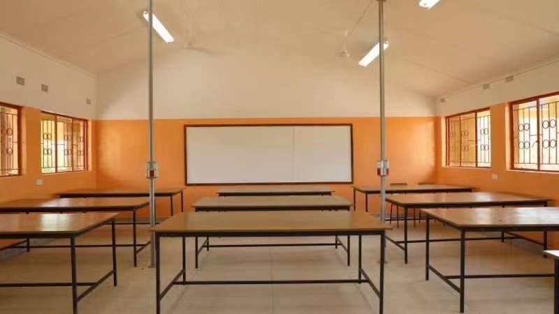 寬敞明亮的教室。主辦方供圖