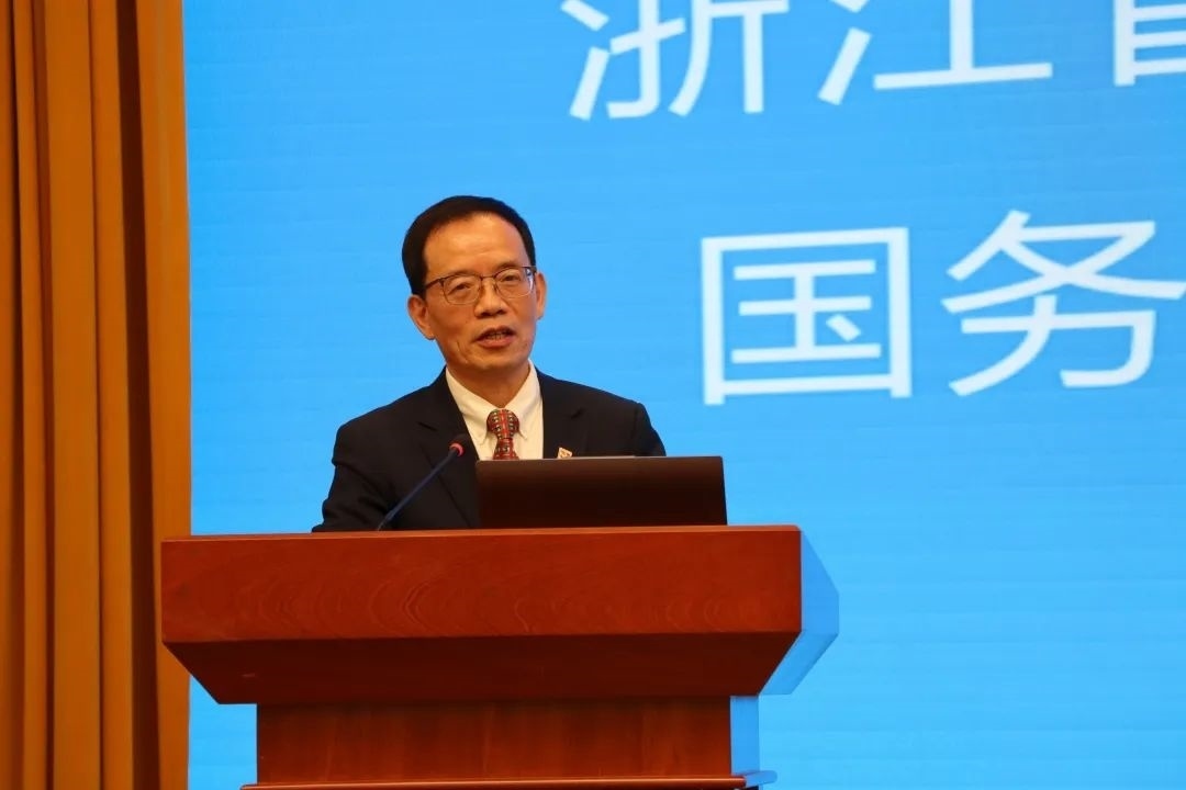 浙江省區(qū)域國(guó)別與國(guó)際傳播研究智庫(kù)聯(lián)盟首席專家、浙江師范大學(xué)非洲區(qū)域國(guó)別學(xué)學(xué)部學(xué)術(shù)委員會(huì)常務(wù)副主任劉鴻武致辭。主辦方供圖