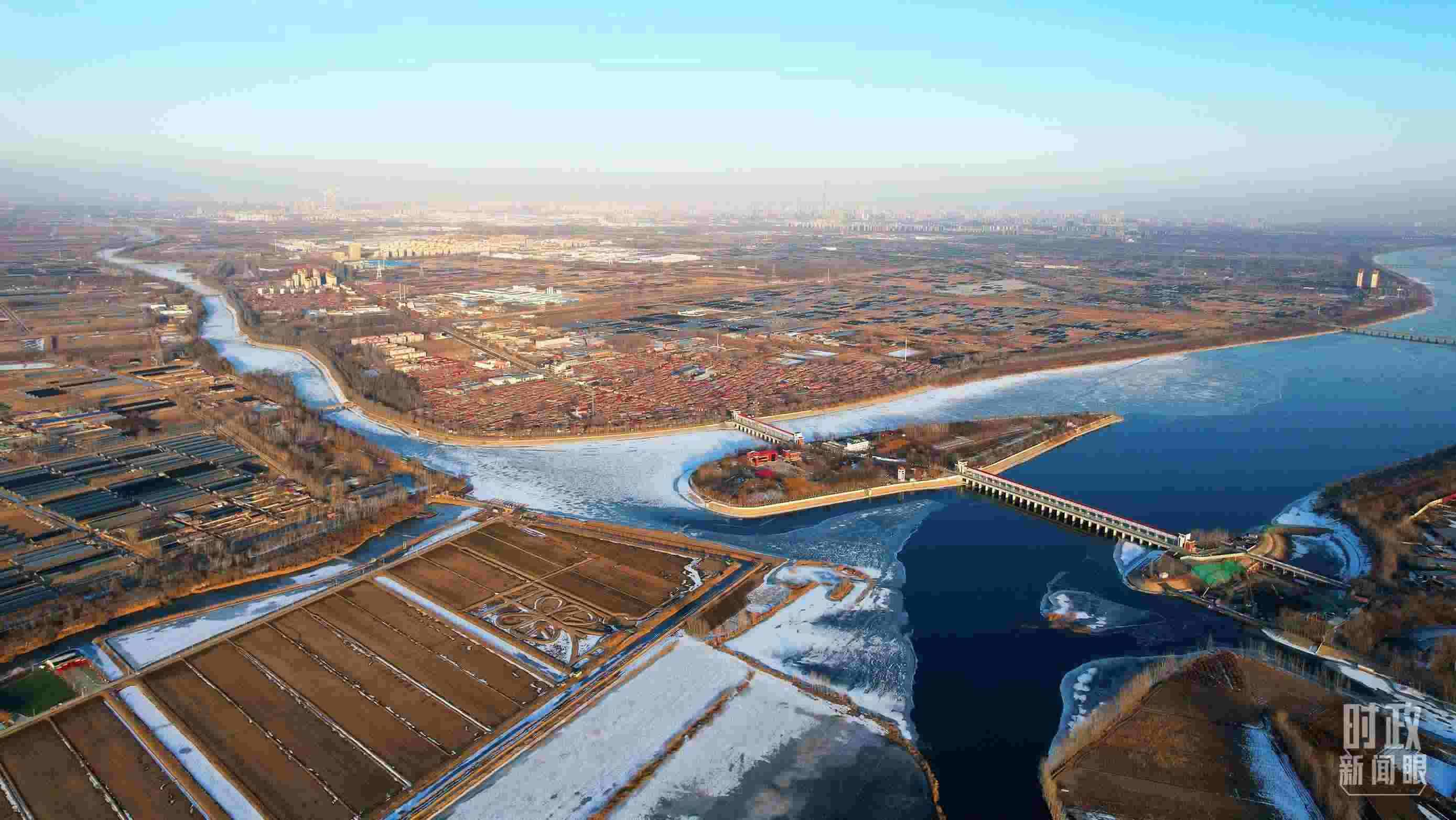 △俯瞰第六埠村。（總臺央視記者范凱拍攝）