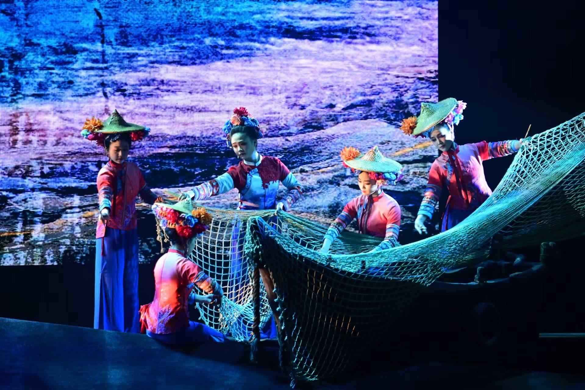 《圍頭新娘》劇照。泉州市高甲戲傳承中心供圖