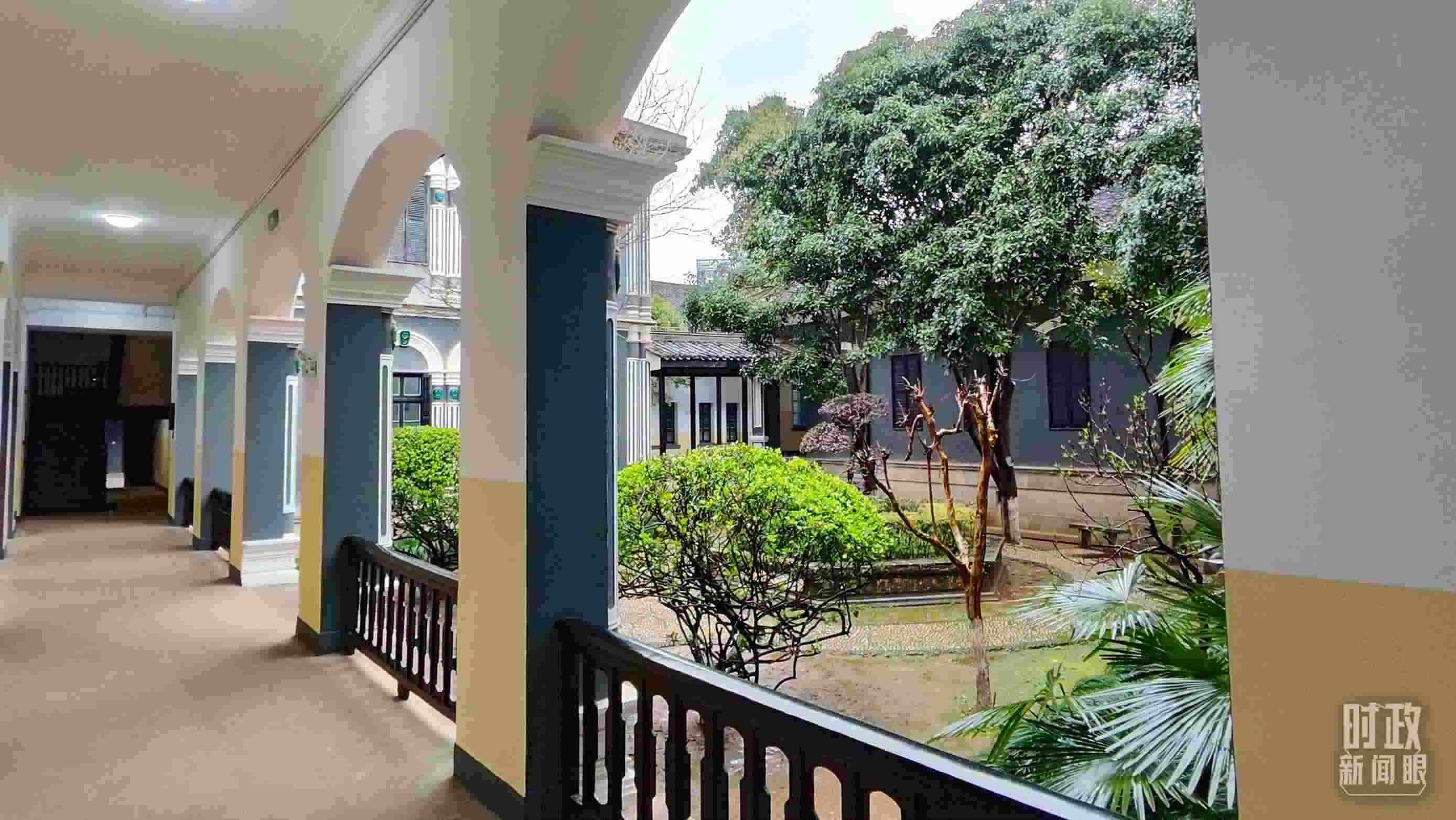 △湖南第一師范學院（城南書院校區(qū)）。（總臺央視記者覃思、郭曉龍拍攝）