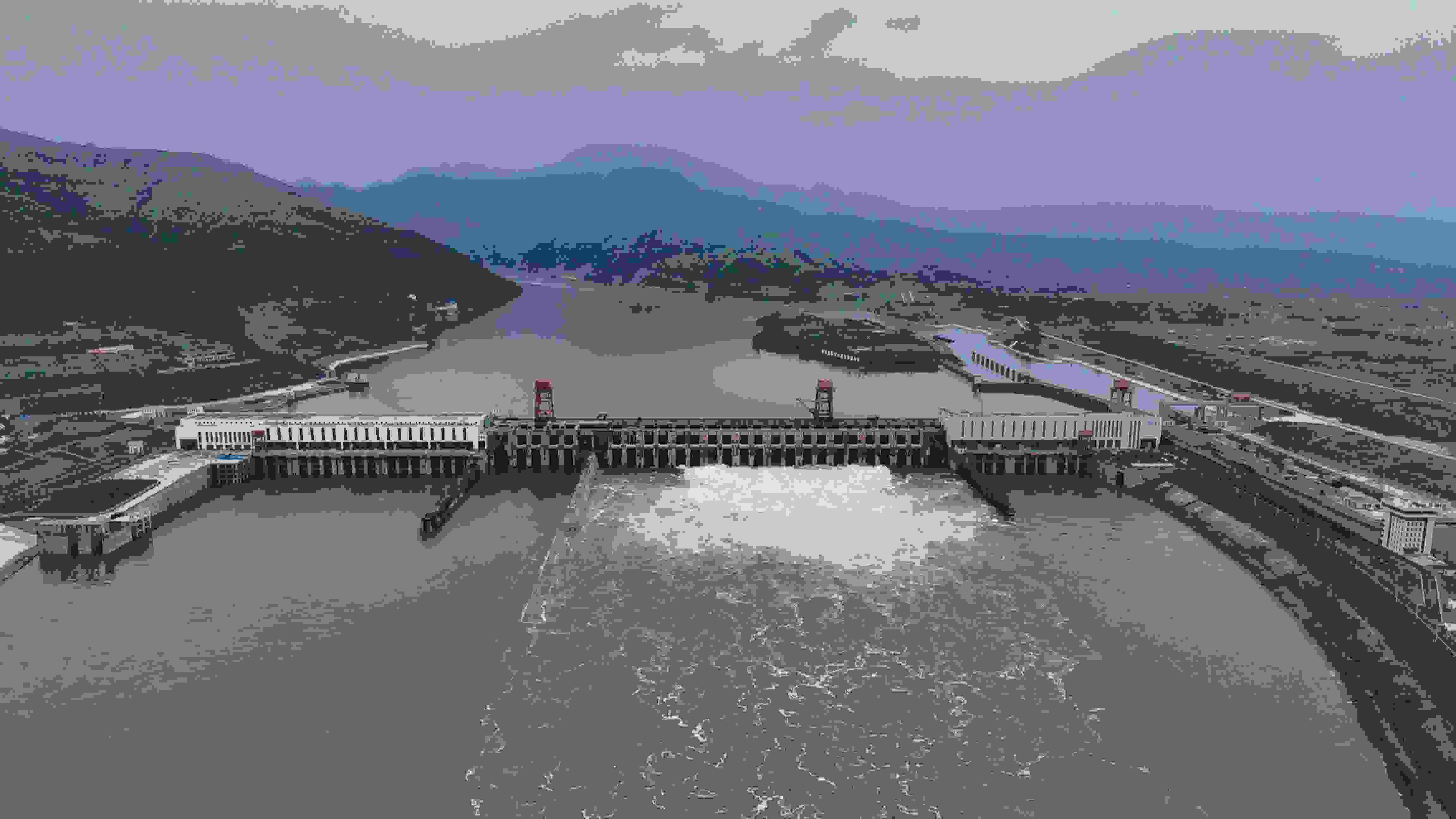 大藤峽水利樞紐精準(zhǔn)調(diào)度保障防洪安全。受訪者供圖