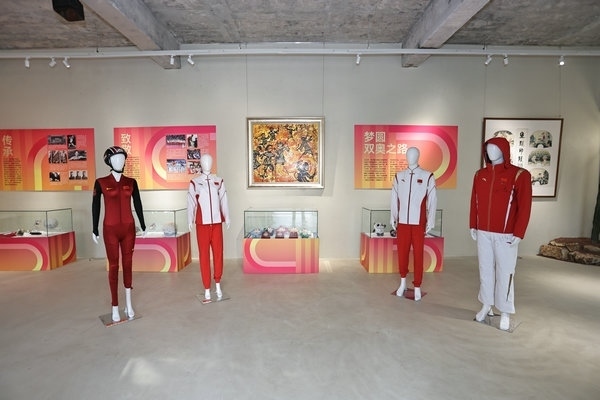 “揚(yáng)帆起航 為巴黎喝彩”中國體育文化展展廳。 主辦方供圖