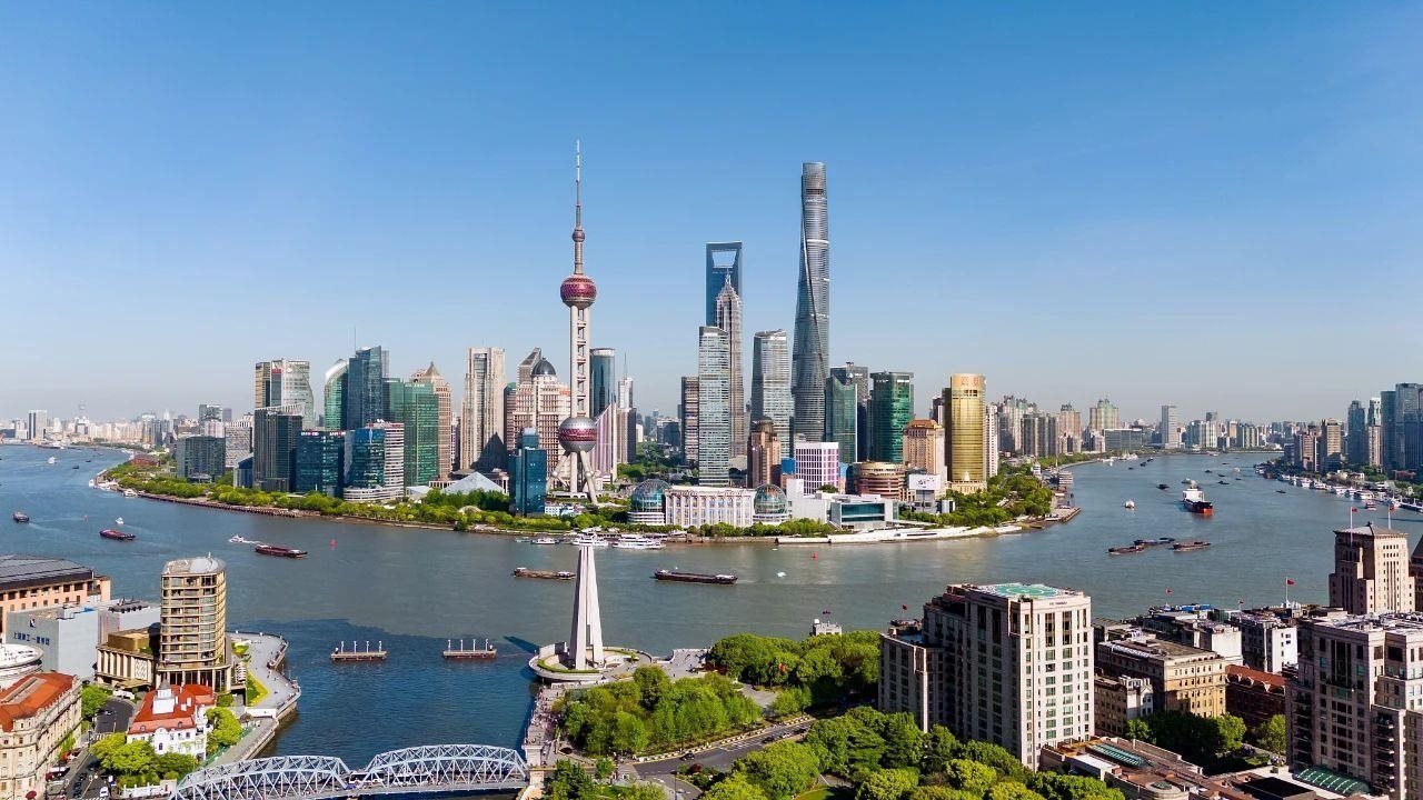 從一扇“門”、一座“城”、兩張“網(wǎng)”，看浦東新區(qū)改革常新