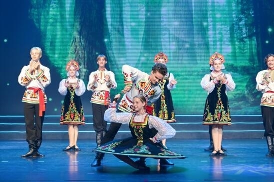 第十屆“歡動(dòng)北京”開幕，12國(guó)青少年向未來問好