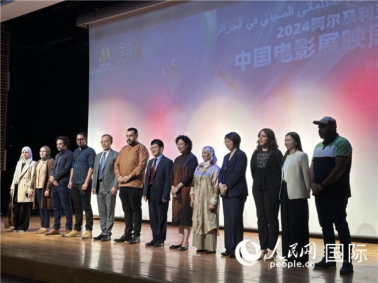 中阿兩國官員、電影行業(yè)從業(yè)者、媒體代表等出席開幕式 郝瑞敏攝