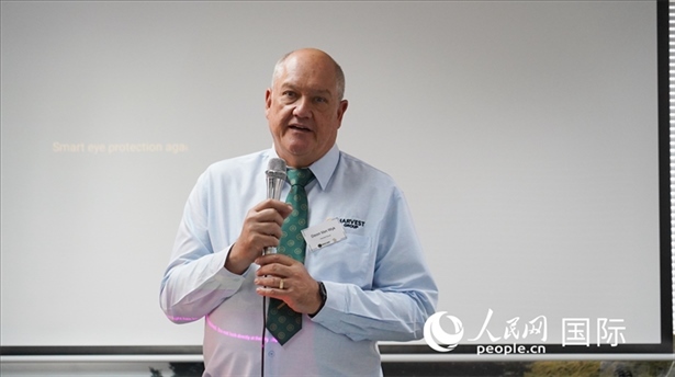 碩豐集團(tuán)市場(chǎng)總監(jiān)迪恩·范·維克發(fā)言。人民網(wǎng) 張茜攝