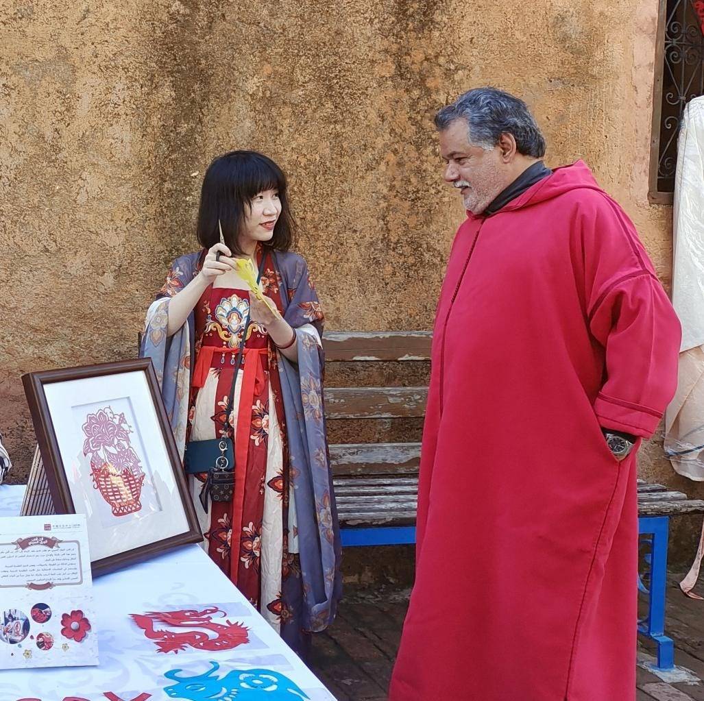 中國文化產(chǎn)品介紹。拉巴特中國文化中心供圖