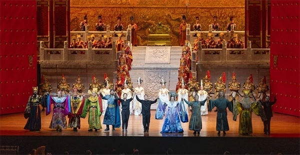 《圖蘭朵》演出劇照。何倫攝