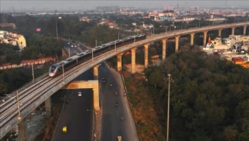 印度北部的軌道交通將自德里到密拉特的車程，從3-4小時(shí)縮短至約1小時(shí)