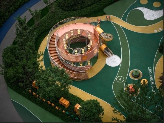 改造后的中鐵臻庭小區(qū)森林樹(shù)屋。 王碩敏 攝