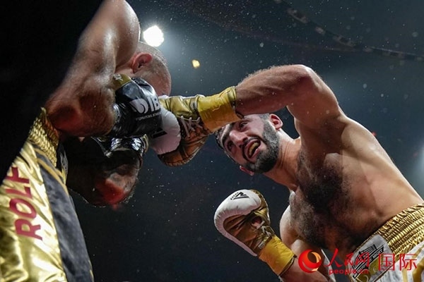 比賽場(chǎng)景。人民網(wǎng) 塔里克·易卜拉欣攝