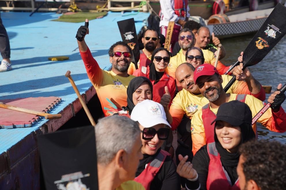 活動(dòng)現(xiàn)場(chǎng)龍舟競(jìng)技，共慶春節(jié)。開羅中國(guó)文化中心供圖