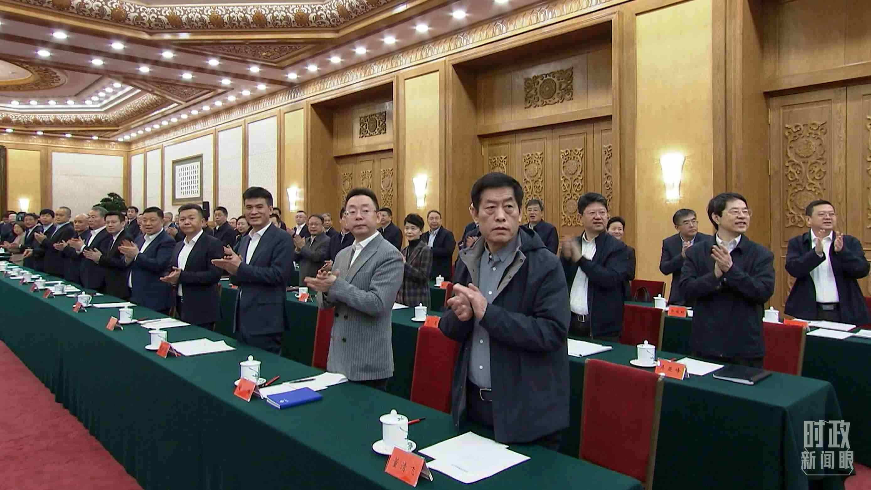 △2月17日，民營企業(yè)座談會現(xiàn)場。