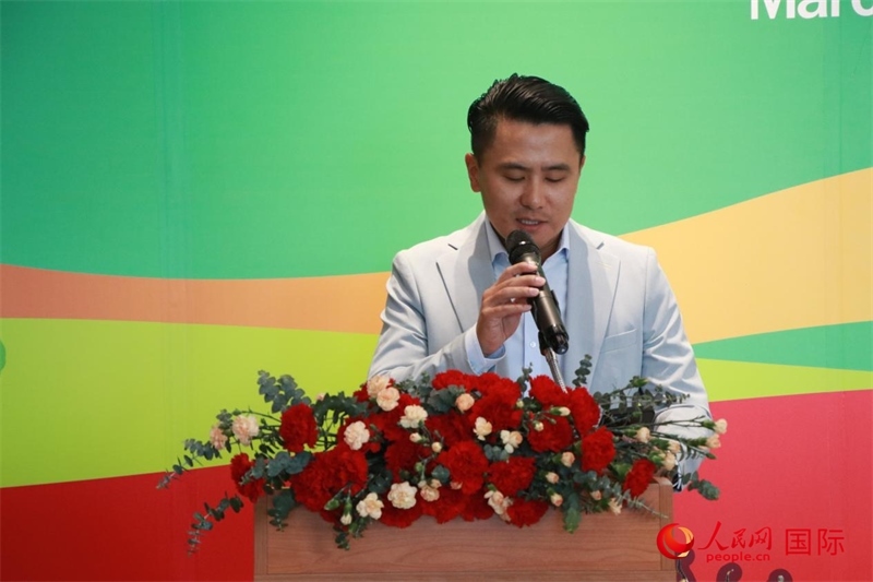 泰國華人青年商會會長刁刻佳發(fā)表講話。朱瀟逸攝