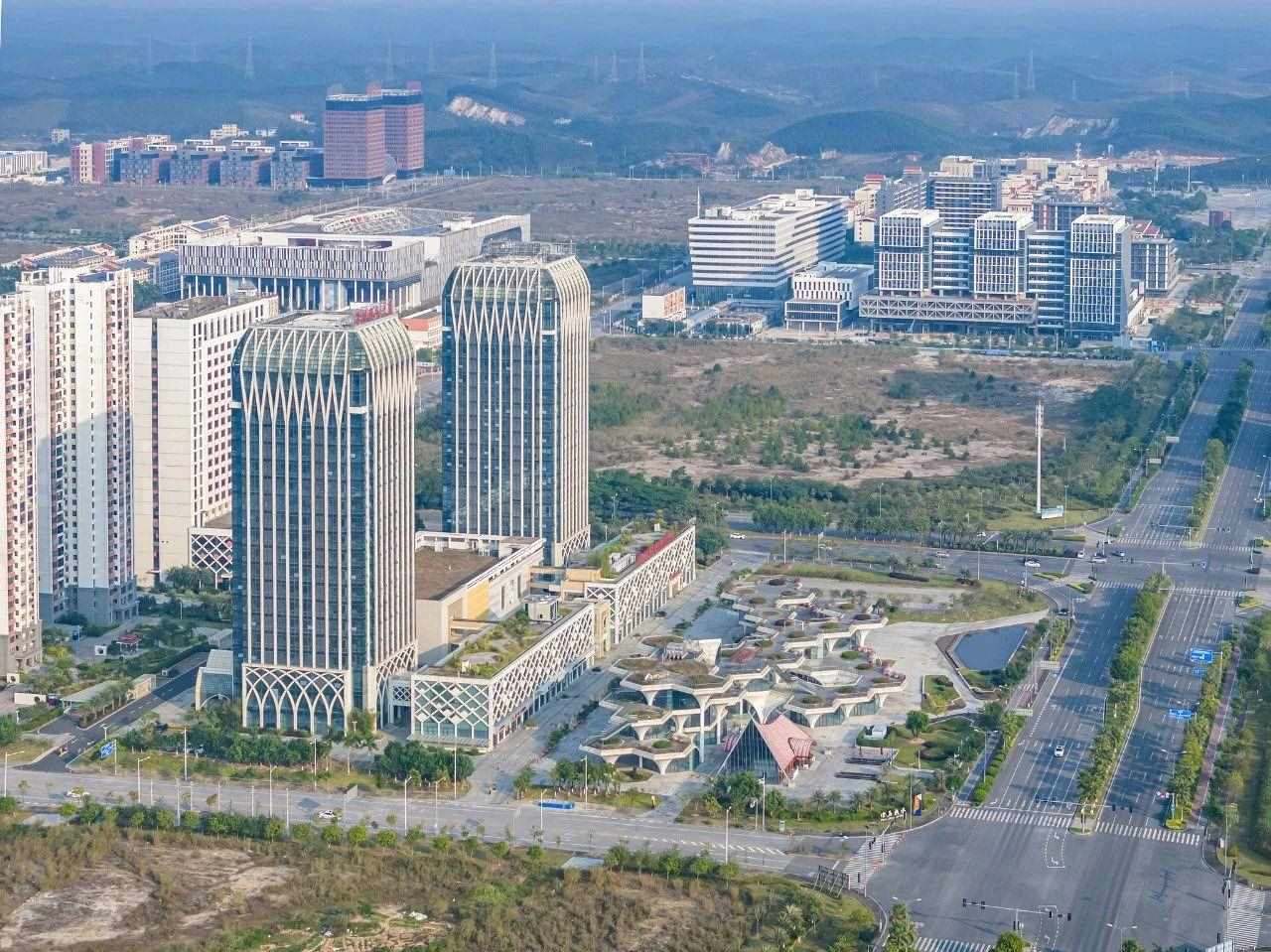 2023年11月，廣西欽州，航拍中國—馬來西亞欽州產(chǎn)業(yè)園區(qū)。