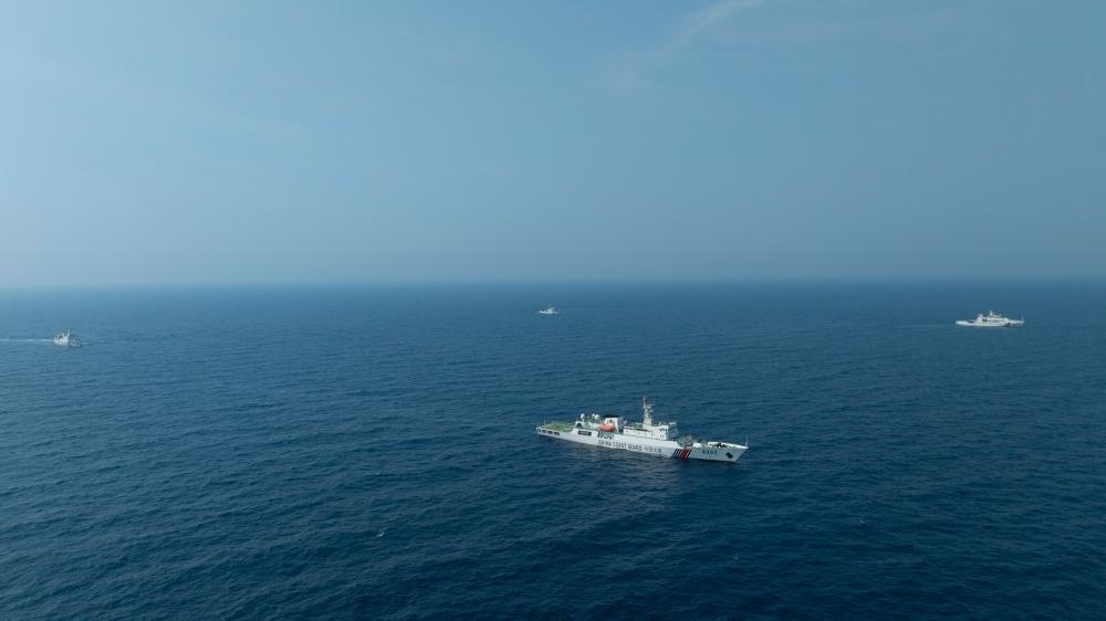 4月22日，中越海警艦艇編隊(duì)在北部灣海域開展聯(lián)合巡邏。（中國(guó)海警供圖）