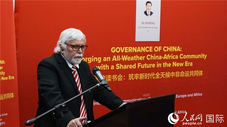 南部非洲科學(xué)、工程、技術(shù)、教育協(xié)會執(zhí)行副總裁楊煥嶺。人民網(wǎng) 劉暢攝