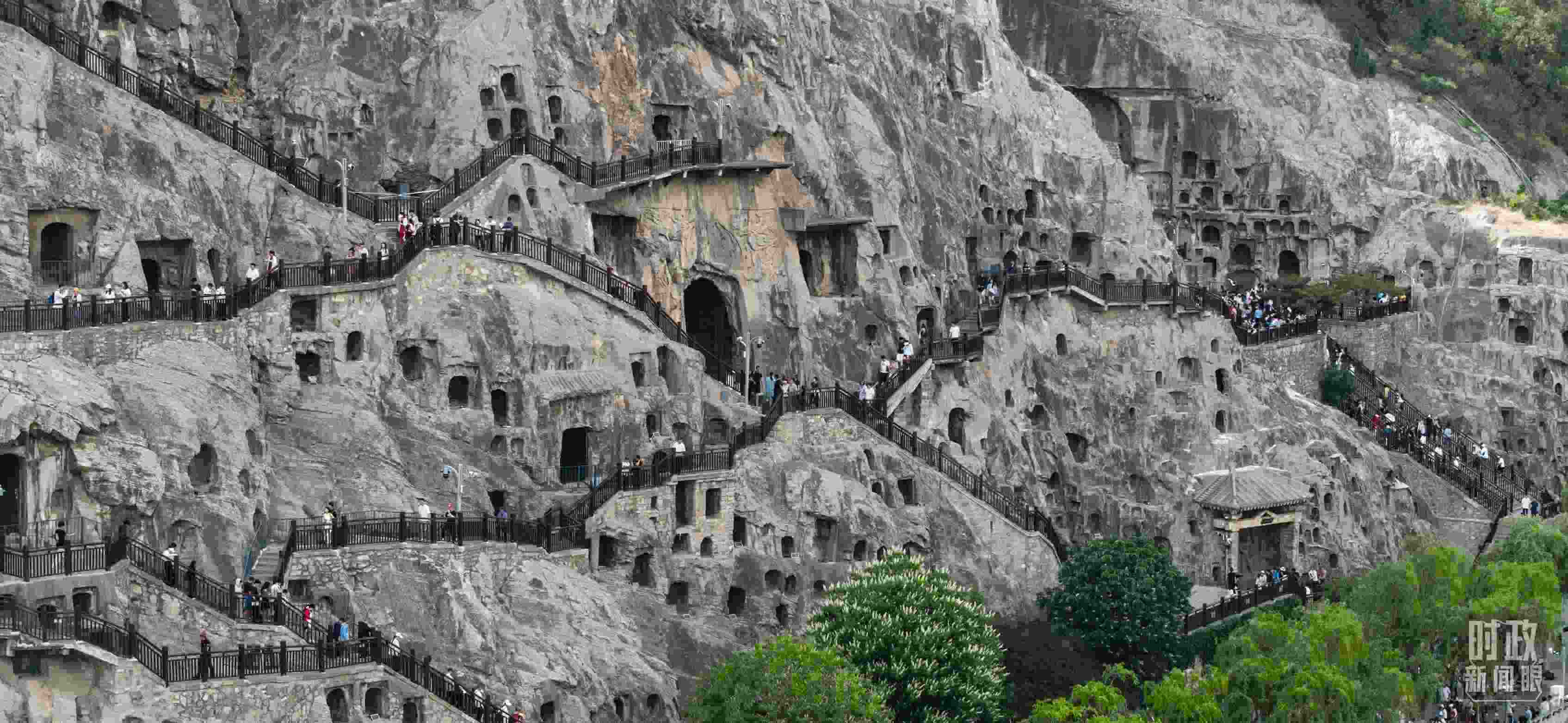 △龍門石窟。（總臺國廣記者李晉拍攝）