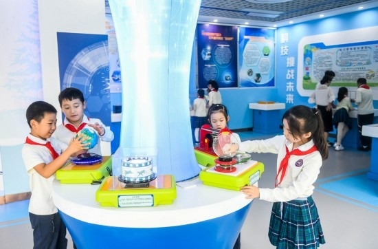 重慶高新區(qū)科學(xué)課堂。