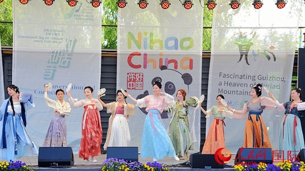 舞蹈《寄明月》。人民網(wǎng)記者 殷淼